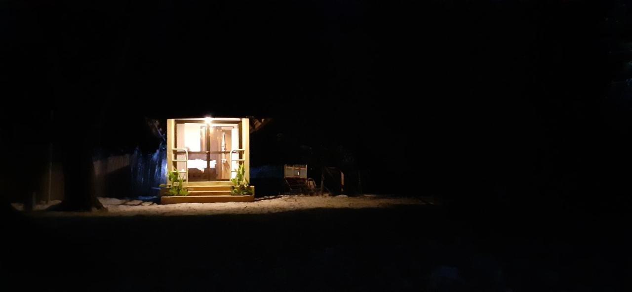 Hostel Mikadi Beach Camp&Backpackers Daressalam Exterior foto